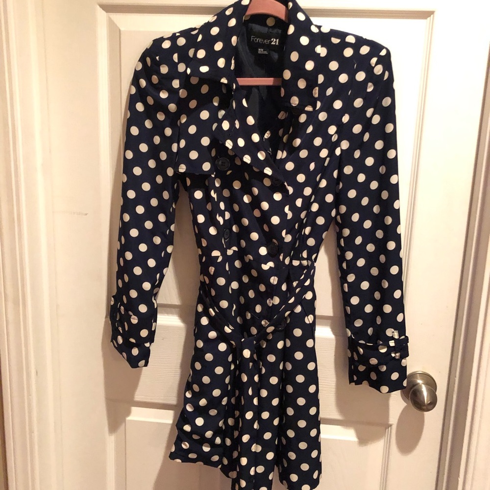 F21 Navy Polka Dot Trench Coat Medium 🧥